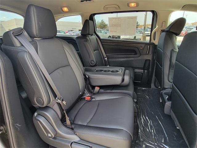 new 2026 Honda Odyssey car, priced at $44,429