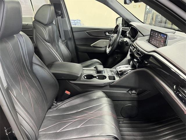 used 2022 Acura MDX car, priced at $48,977
