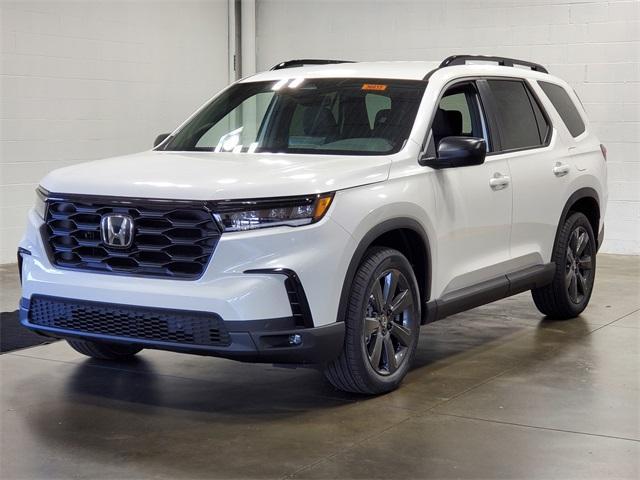 new 2025 Honda Pilot car, priced at $42,760