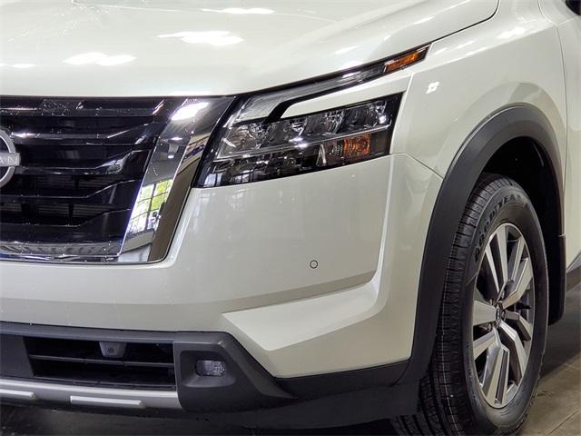 used 2022 Nissan Pathfinder car, priced at $28,977