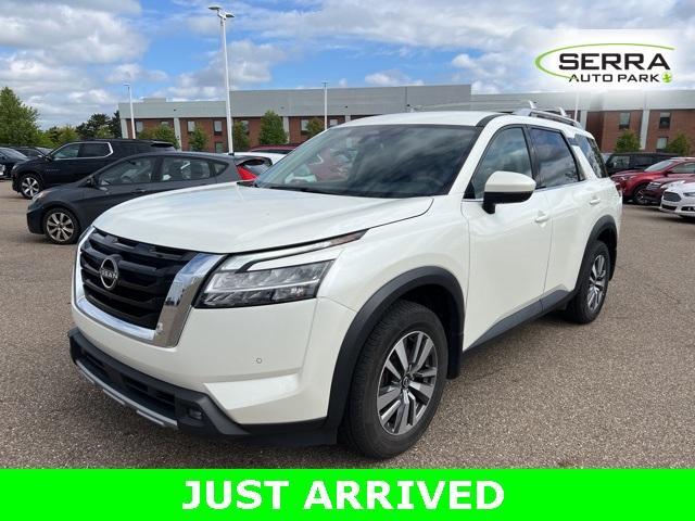 used 2022 Nissan Pathfinder car, priced at $28,977