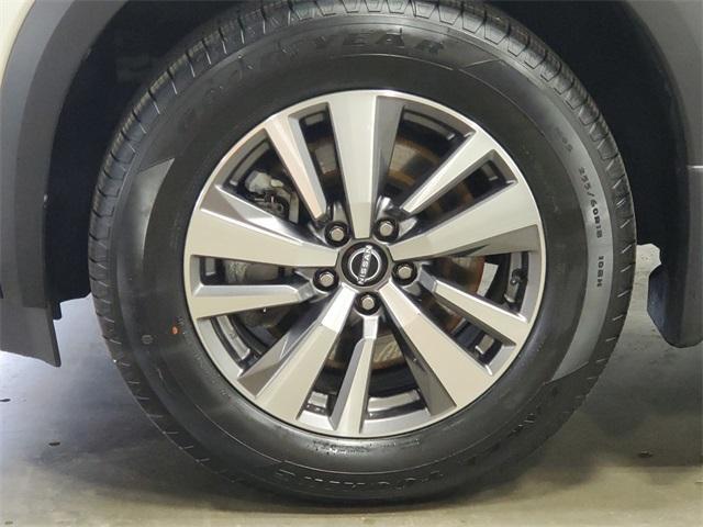 used 2022 Nissan Pathfinder car, priced at $28,977