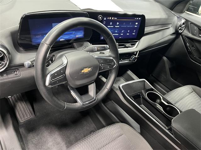 used 2025 Chevrolet Equinox car, priced at $25,977