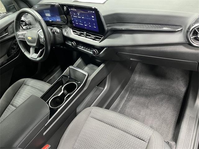 used 2025 Chevrolet Equinox car, priced at $25,977