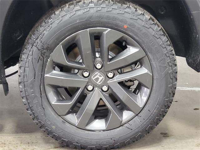 new 2025 Honda Ridgeline car, priced at $39,055