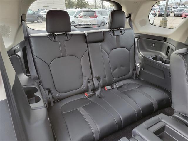 new 2025 Honda Pilot car, priced at $49,409