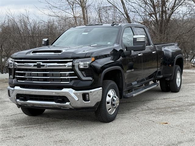 new 2025 Chevrolet Silverado 3500 car, priced at $86,105