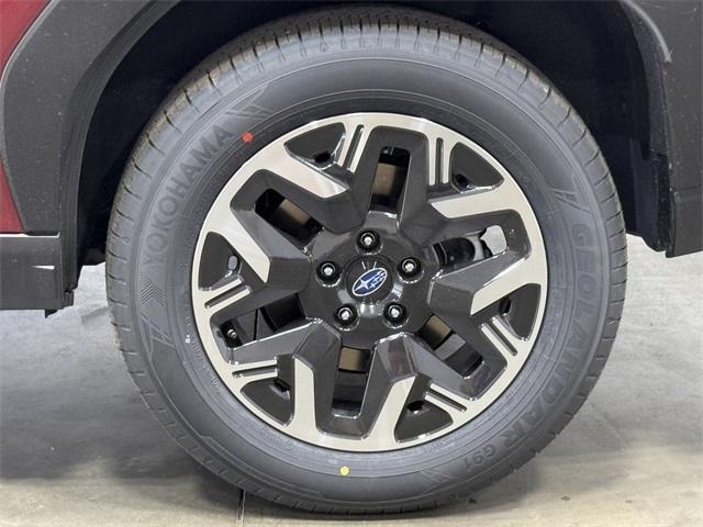 new 2025 Subaru Forester car, priced at $32,616