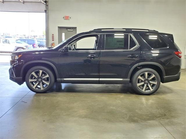 new 2025 Honda Pilot car, priced at $51,050