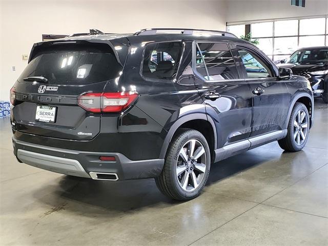 new 2025 Honda Pilot car, priced at $51,050