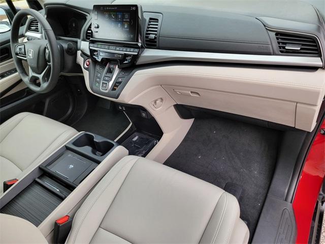 new 2026 Honda Odyssey car, priced at $43,190