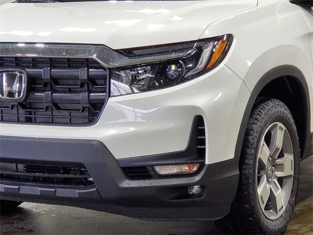 new 2025 Honda Ridgeline car, priced at $45,885