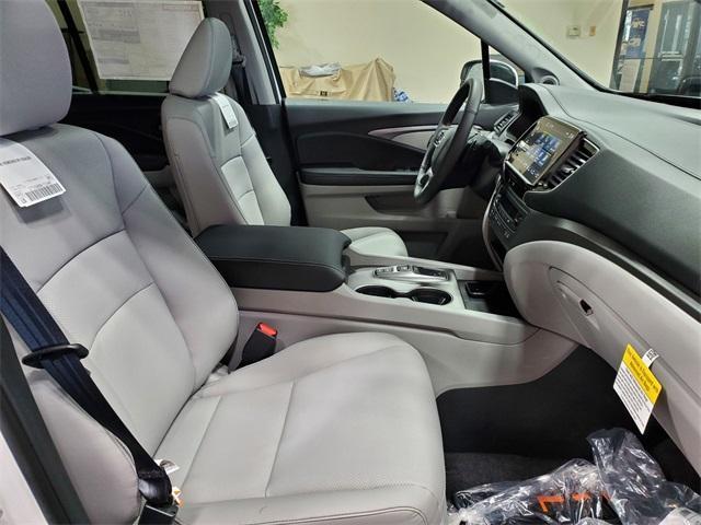 new 2025 Honda Ridgeline car, priced at $45,885