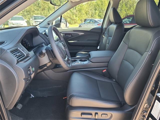 new 2025 Honda Ridgeline car, priced at $42,930