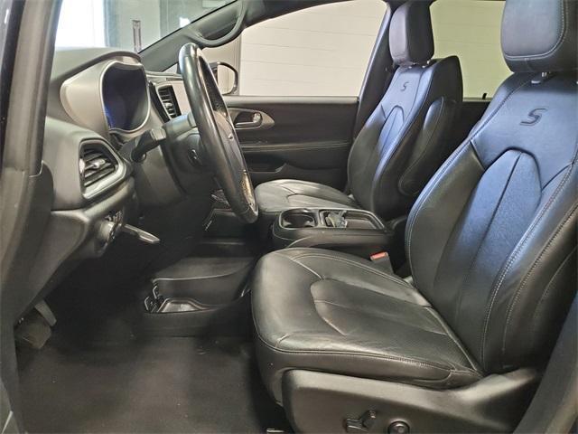 used 2020 Chrysler Pacifica car, priced at $23,977