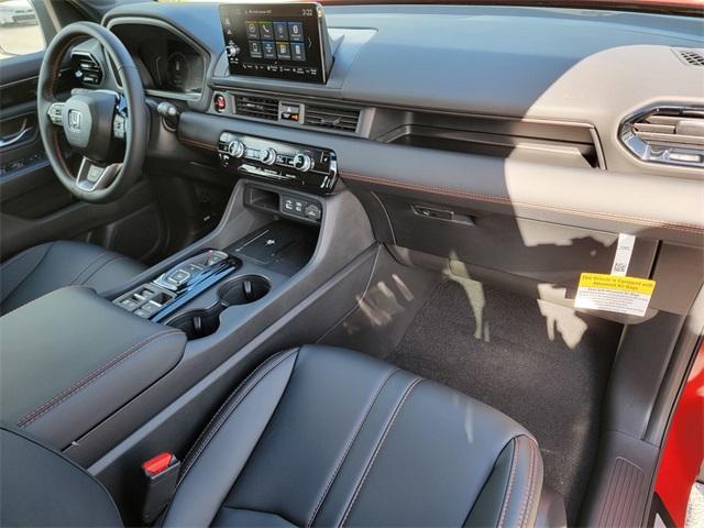 new 2025 Honda Pilot car, priced at $50,330