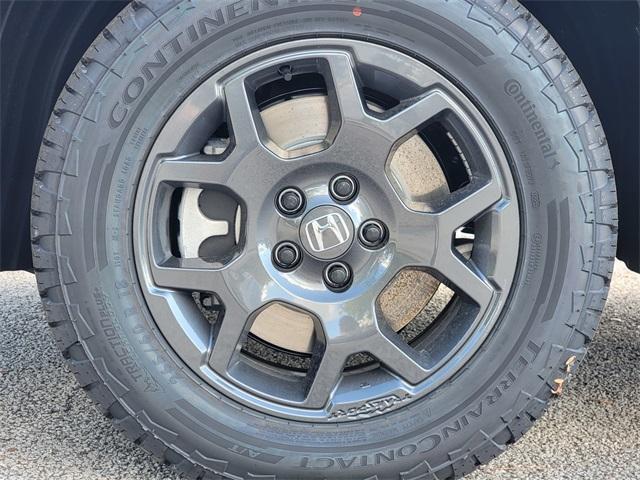 new 2025 Honda Pilot car, priced at $50,330