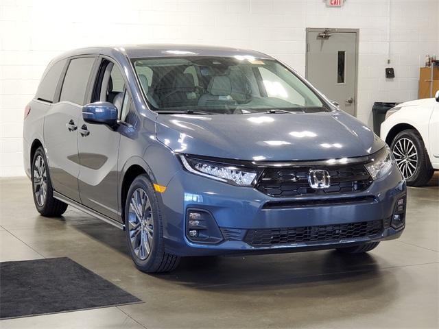 new 2025 Honda Odyssey car, priced at $48,005