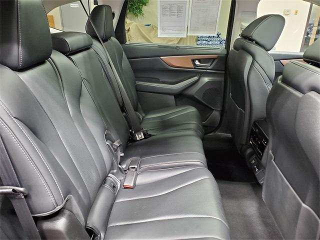 used 2022 Acura MDX car, priced at $32,477