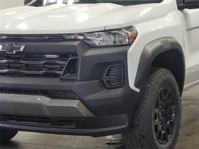 new 2024 Chevrolet Colorado car, priced at $40,890