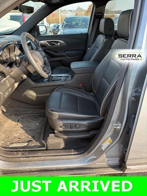 used 2023 Chevrolet Traverse car, priced at $39,977