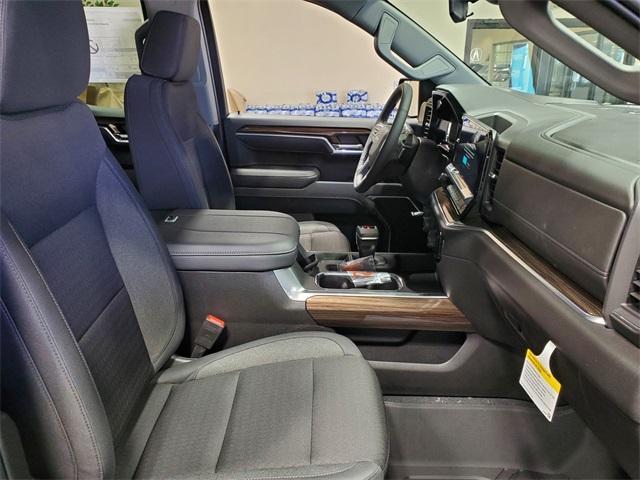 new 2025 Chevrolet Silverado 1500 car, priced at $55,333