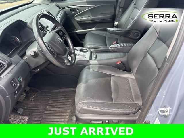 used 2022 Honda Pilot car, priced at $31,477
