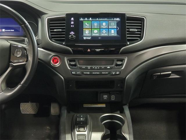 used 2022 Honda Pilot car, priced at $30,977