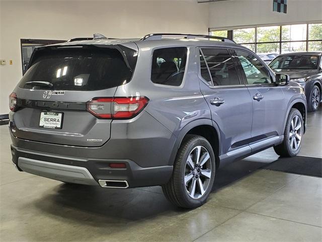 new 2025 Honda Pilot car, priced at $45,976