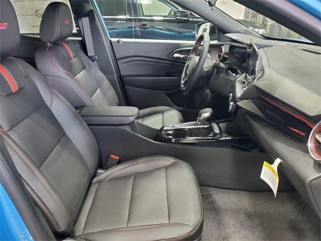 new 2025 Chevrolet Trax car, priced at $27,180
