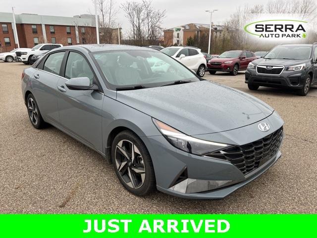 used 2022 Hyundai Elantra car, priced at $19,977