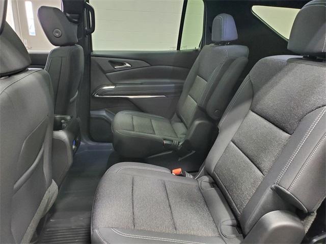 new 2025 Chevrolet Traverse car, priced at $45,869