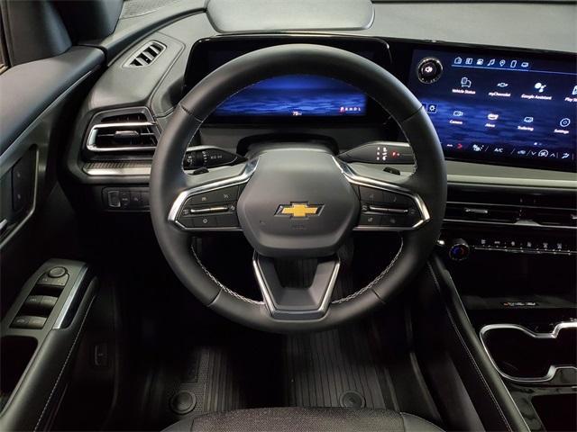 new 2025 Chevrolet Traverse car, priced at $45,869