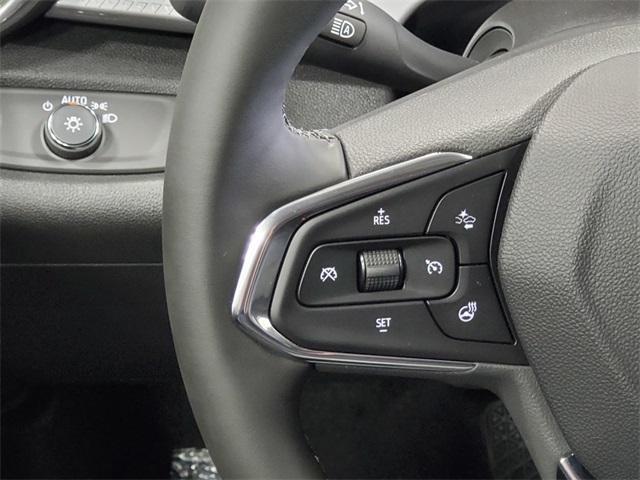 new 2025 Chevrolet Trax car, priced at $24,785