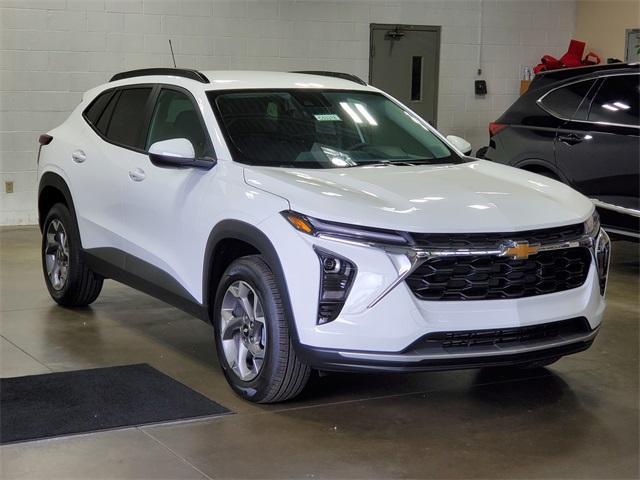 new 2025 Chevrolet Trax car, priced at $24,785