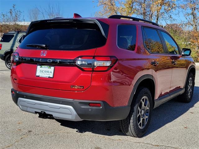 new 2025 Honda Pilot car, priced at $47,386