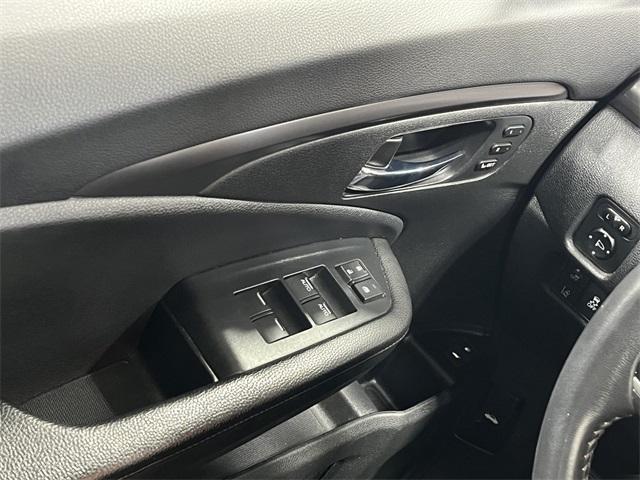 used 2021 Honda Pilot car, priced at $27,477