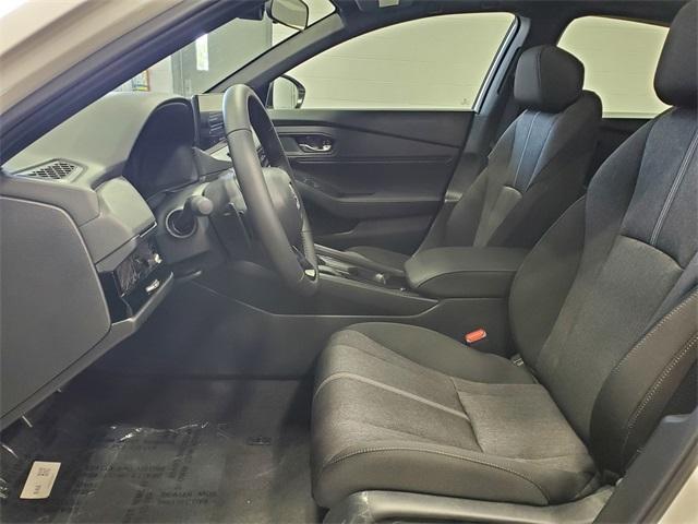 new 2025 Honda Accord Hybrid car, priced at $34,286