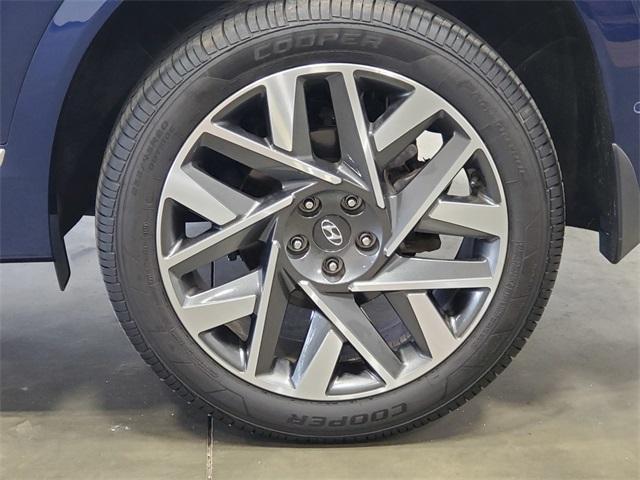 used 2023 Hyundai Santa Fe car, priced at $28,477