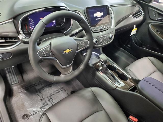 new 2025 Chevrolet Malibu car, priced at $33,814