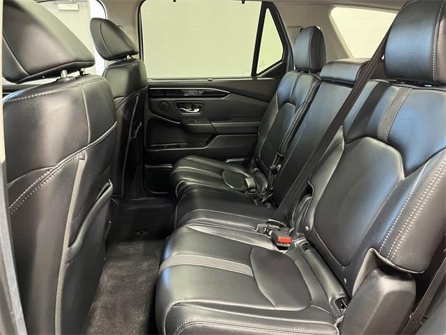 used 2025 Honda Pilot car, priced at $42,977