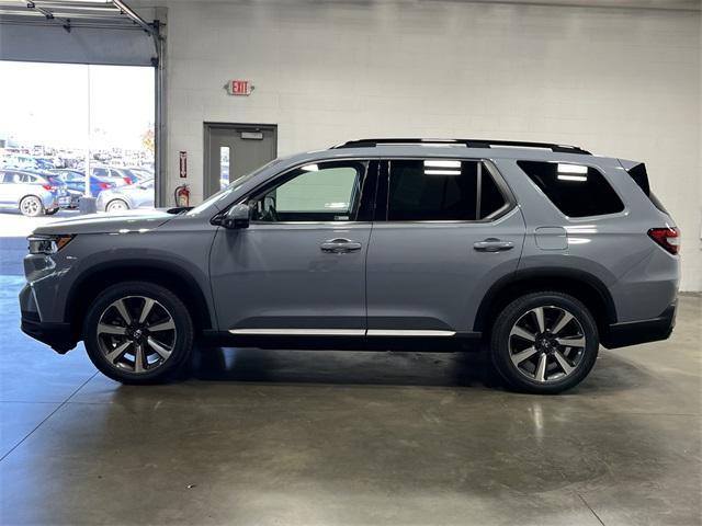 used 2025 Honda Pilot car, priced at $42,977