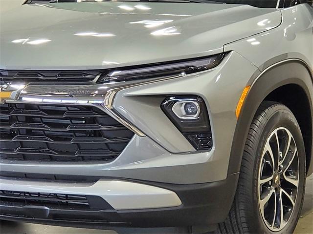new 2026 Chevrolet TrailBlazer car, priced at $25,061