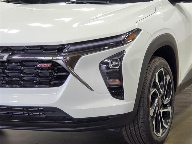 new 2025 Chevrolet Trax car, priced at $25,895