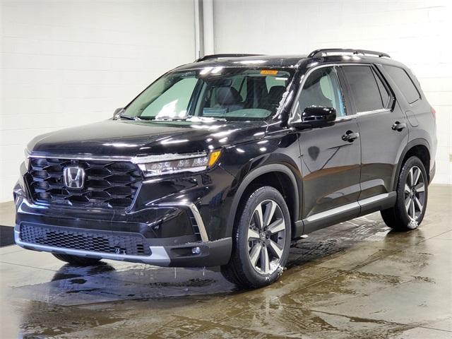 new 2025 Honda Pilot car, priced at $51,721