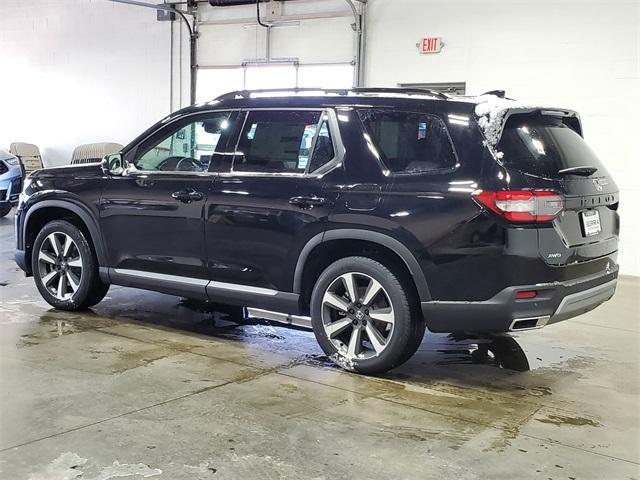 new 2025 Honda Pilot car, priced at $51,721