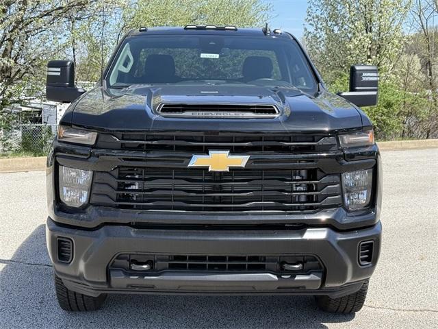 new 2025 Chevrolet Silverado 3500 car, priced at $60,180