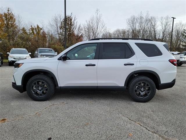 new 2025 Honda Pilot car, priced at $47,886