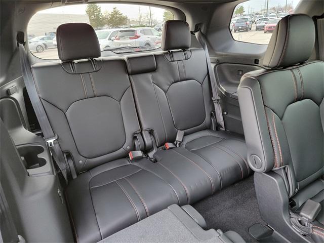 new 2025 Honda Pilot car, priced at $47,886