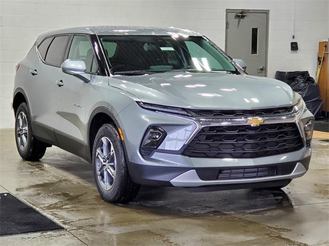 new 2025 Chevrolet Blazer car, priced at $38,146